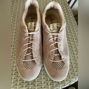 Ellen Degeneres Athletic Shoes-Pink Casie W10M